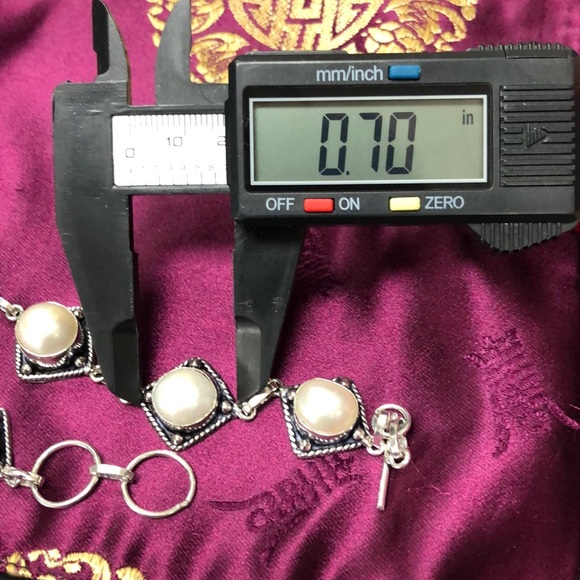 Biwa Pearl Bracelet - Picture 4 of 4